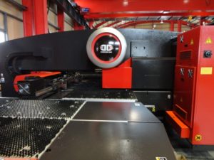 AMADA EM-258NT