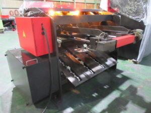 AMADA M-1260