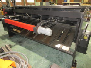 AMADA M-2545