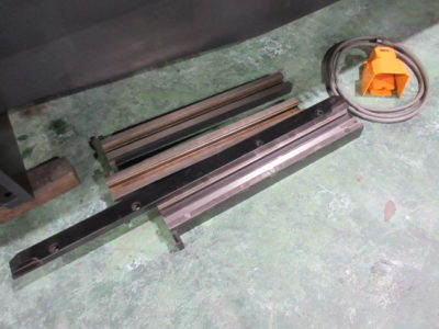 アマダ M-2545