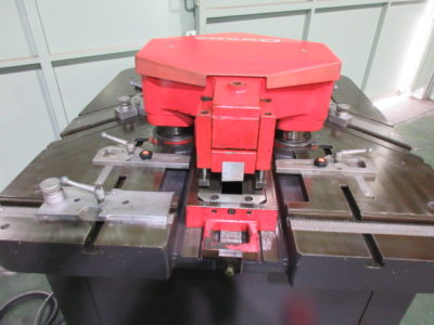 アマダ コーナーシャー CSW-250